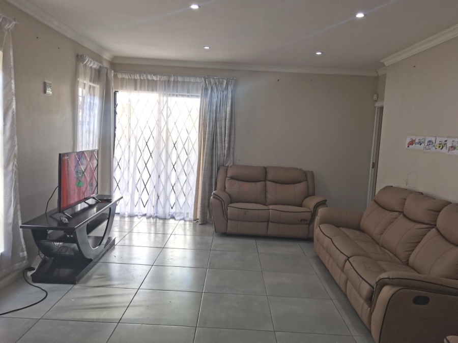 3 Bedroom Property for Sale in Fairview Eastern Cape